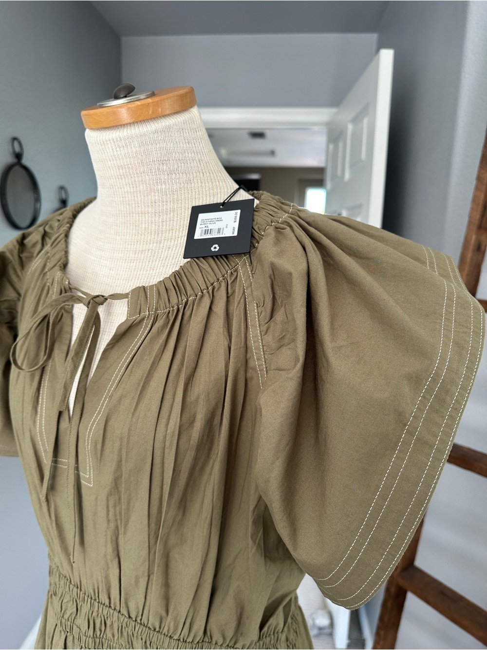 Joe's Jeans Olive Short Sleeve Gathered-Waist Midi Dress, size XL - Picture 4 of 17